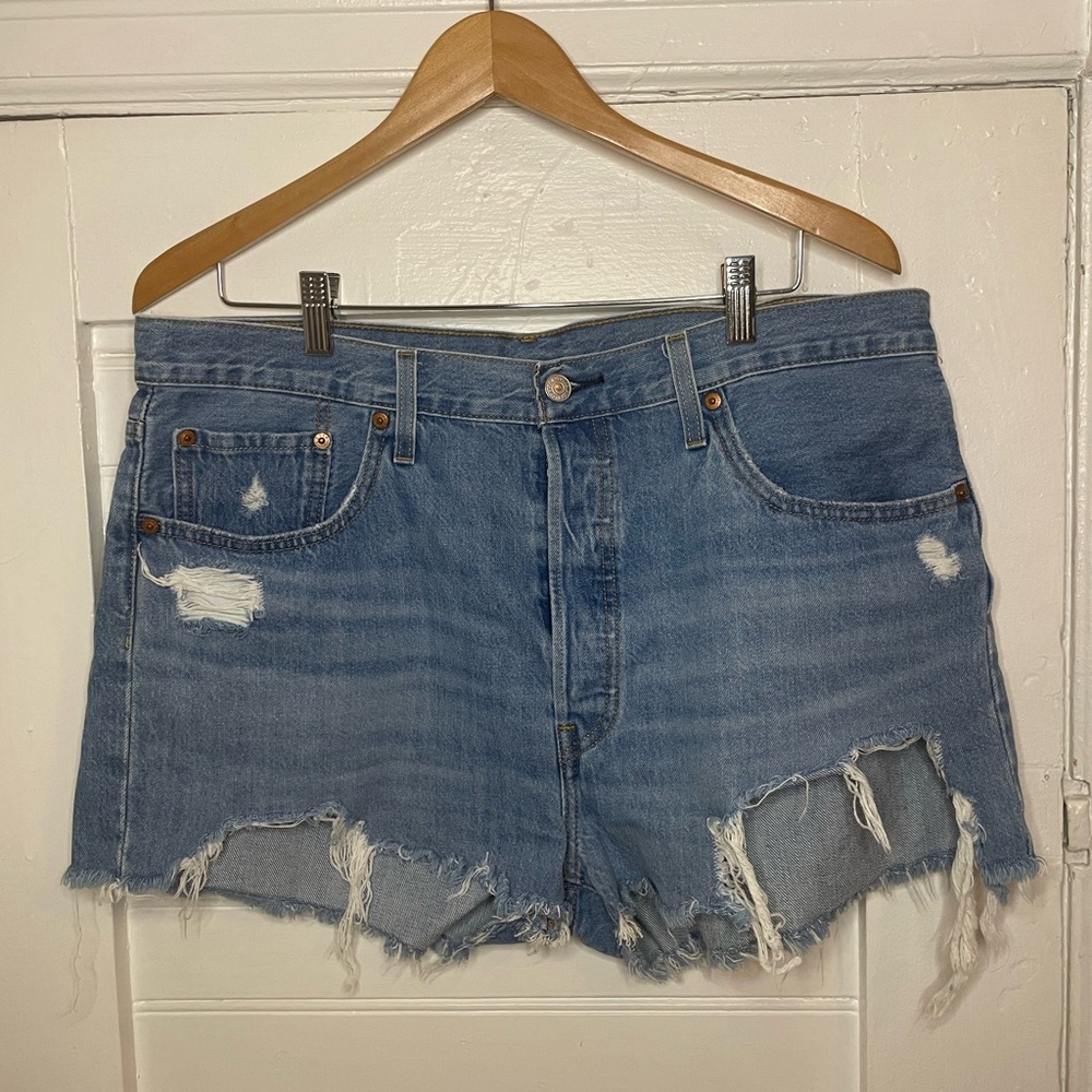 Levi Distressed Blue Denim Shorts